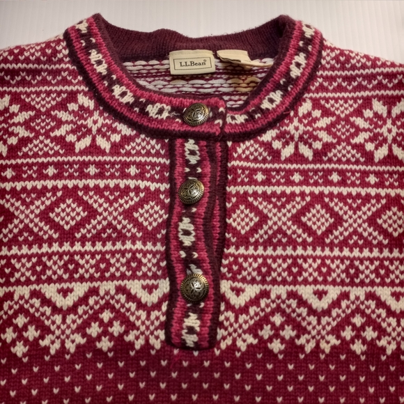 L.L.Bean Snowflake Quarter 3 Button Sweater Sz Large Regular - Picture 3 of 8